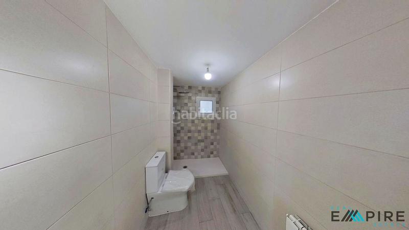 Foto 90712fb3-5d00-463b-abc5-fc9e75da3b3f. Zweistöckige wohnung mit heizung parking in Parque Cataluña Torrejón de Ardoz