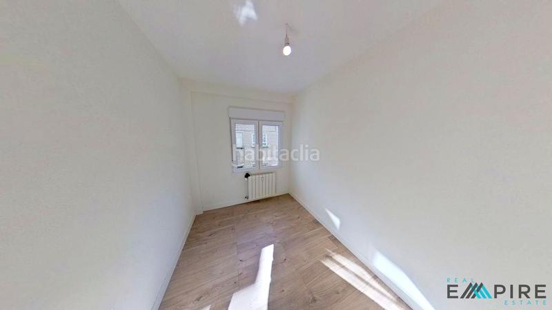 Foto 9d5a6b59-f08c-4af6-82c7-9651bcec51a2. Zweistöckige wohnung mit heizung parking in Parque Cataluña Torrejón de Ardoz