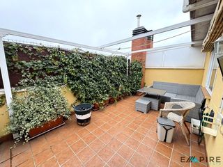 Zweistöckige Wohnung in El Nido-Fuentes