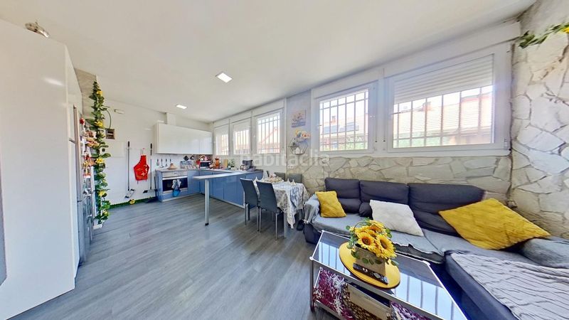 Foto 6df2d916-9a23-40d0-9474-2cd33267fe6b. Planta baixa amb calefacció a Sector 3 Getafe