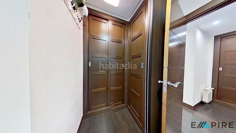 Foto f80de930-370c-4a5e-8505-41d1c76bc87e. Pis amb calefacció aparcament a Centro Parla