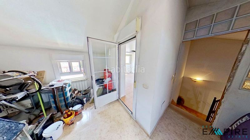 Foto 1d662f9c-2a96-4e81-bf45-7c23221b9f08. Casa amb calefacció aparcament piscina a Parque Coimbra Móstoles