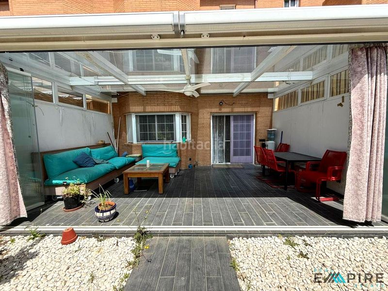 Foto 3b603386-914f-43f6-a226-9d7538336167. Casa amb calefacció aparcament piscina a Parque Coimbra Móstoles