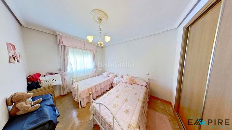 Foto c4e36e1f-ffbb-4221-8a54-fa1724072d61. Casa amb calefacció aparcament piscina a Parque Coimbra Móstoles