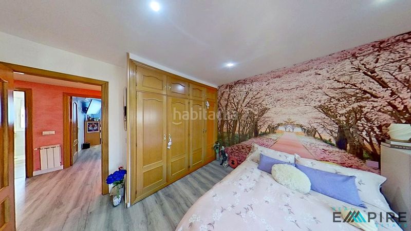 Foto c48b6df0-a63f-4024-9e0b-3e501030ba62. Casa adossada amb calefacció piscina a La Ermita Parla