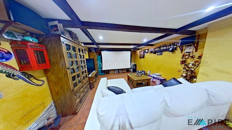 Foto e24723ba-0154-4e59-a9ac-c3b66fae48df. Casa adossada amb calefacció piscina a La Ermita Parla