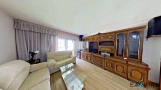 Flat  Carlos arniches