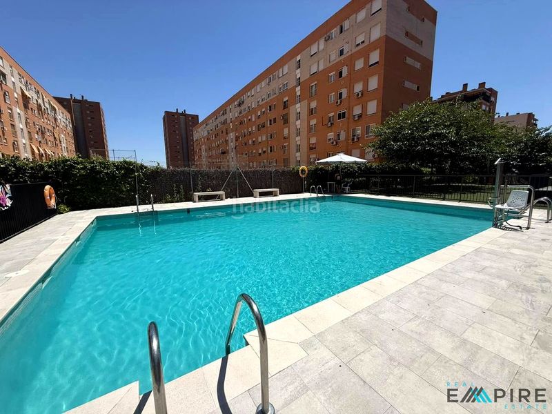 Foto c369895e-eb36-440e-95a4-5692b78eb89b. Pis amb calefacció aparcament piscina a Parla este Parla