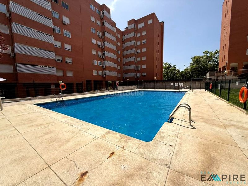 Foto 4d255759-ee49-4965-82e1-41b3c910d2ba. Pis amb calefacció aparcament piscina a PAU de Carabanchel Madrid