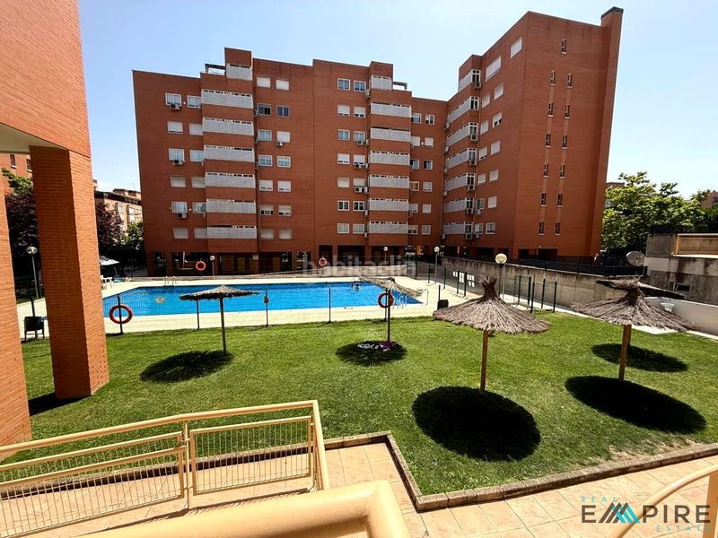 Foto f763283a-00e1-4ccc-a05e-a966e6b3eb12. Pis amb calefacció aparcament piscina a PAU de Carabanchel Madrid
