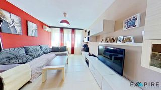 Appartement à Parla Este. Piso en parla este