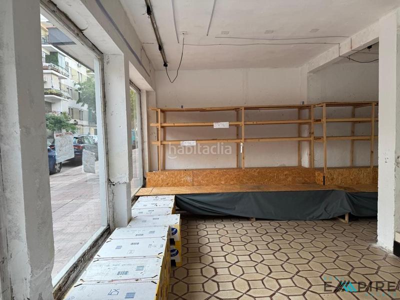Foto 839df760-431f-4b00-8b0d-62d9e2edd232. Alquiler local comercial en Calle Pinto-San Roque Parla