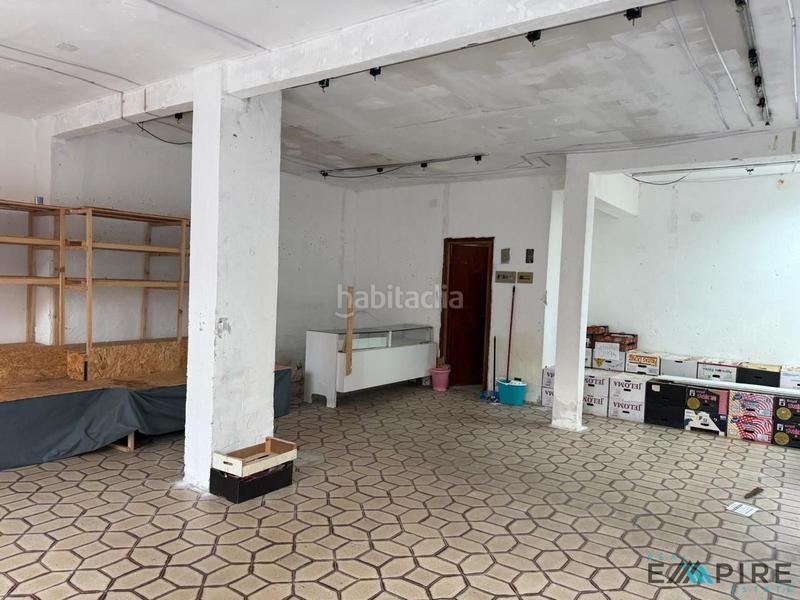 Foto e7e0b5d1-6069-4c1e-86ea-19e05b9d611c. Alquiler local comercial en Calle Pinto-San Roque Parla