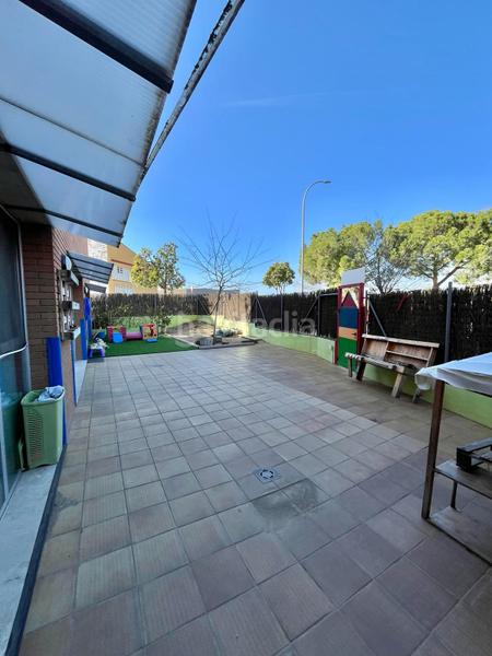 Foto cd20fe7e-2444-47b0-b260-1db1fe04aaab. Local commercial dans Abrera