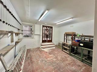 Local commercial  Passatge capità galí. Local en venta en igualada