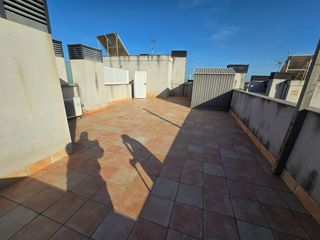 Rent Flat in Carrer barcelona 66. Gran oportunidad , leer bien !