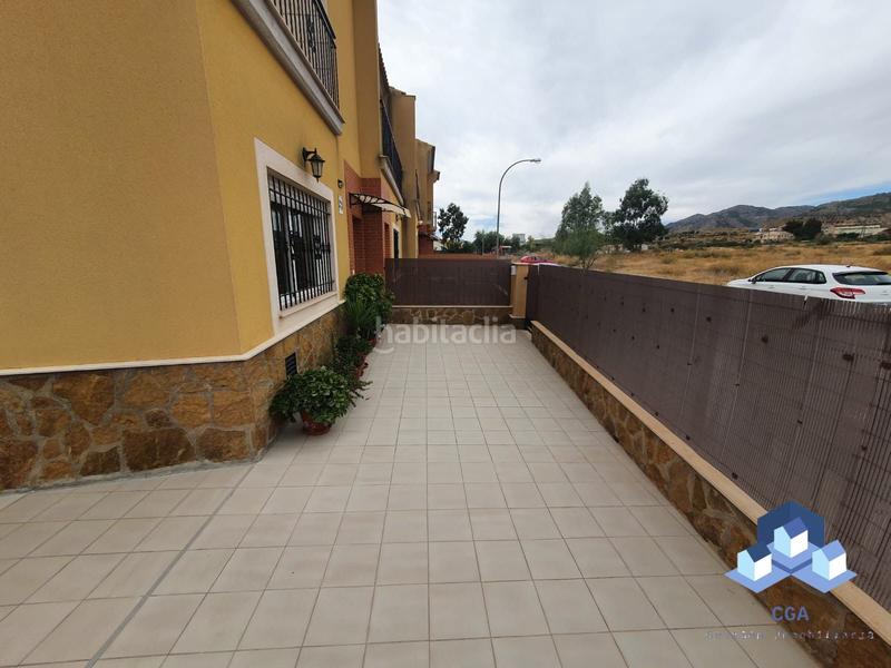 Foto 09c5f863-0d76-49bd-9b64-50900c6a640c. Duplex with heating parking in La Hoya Lorca