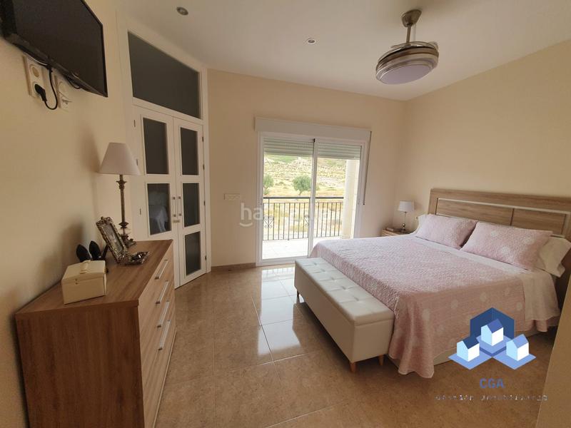 Foto c3dc494d-6e8d-4309-beed-a5866c670f68. Duplex with heating parking in La Hoya Lorca