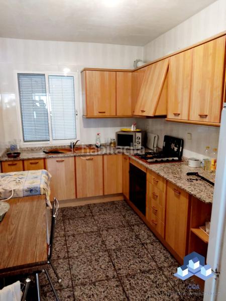 Foto e8eee79a-ad5c-45ad-95ba-a39181c8cd61. Haus mit kamin parking in Avilés Lorca