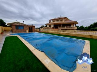 Xalet a Puerto Lumbreras. Chalet en esparragal