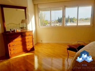 Dúplex a Sutullena. Duplex en alameda de cervantes