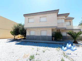 Xalet en Tercia. Chalet en tercia