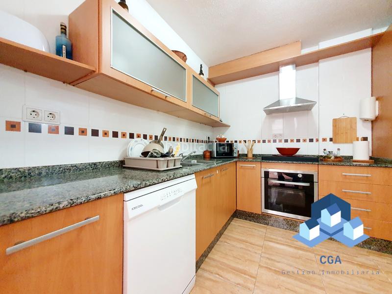 Foto c3ad35c6-b285-4f81-ac39-21639244f882. Pis amb aparcament a Sutullena Lorca