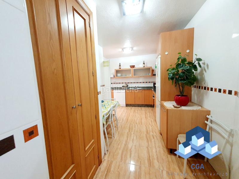 Foto cd9043b2-ed24-404b-9864-09c608149319. Pis amb aparcament a Sutullena Lorca