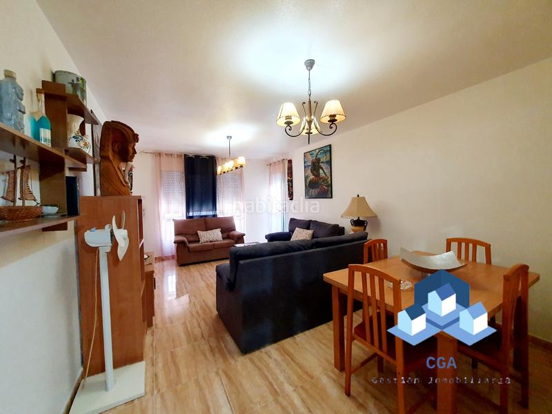 Foto da3ae099-f73f-4dbe-a43d-2f41a6efc90c. Pis amb aparcament a Sutullena Lorca