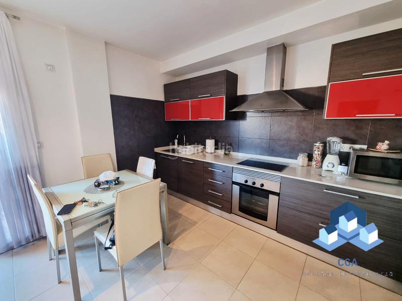 Foto 9845a359-e26a-41d0-bad6-5957b7e24089. Àtic a avenida de las fuerzas armadas 40 a Los Ángeles - Apolonia Lorca