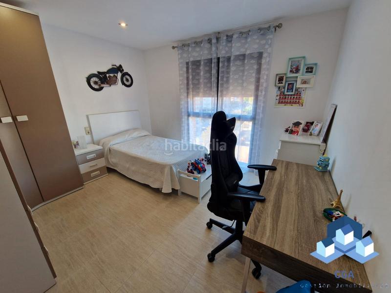 Foto 5d7c4072-fff2-4feb-afed-cd3c9d236e5a. Flat with heating parking in Sutullena Lorca