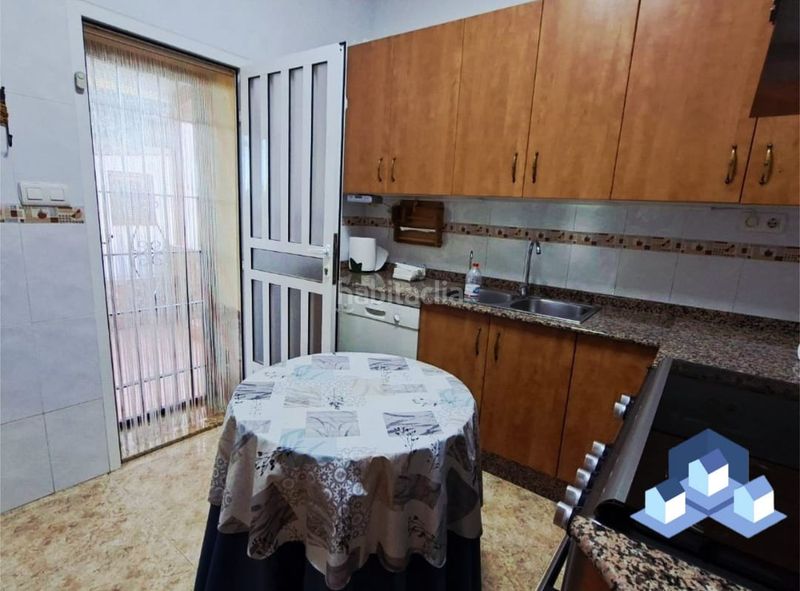 Foto 6d92dbfa-e4a9-490a-8b5c-a29b9f3d070c. Xalet amb calefacció aparcament a Marchena Lorca