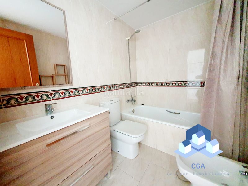Foto 9c9e50af-f606-400e-acc9-f87c0f27dfe2. Flat with heating parking in Sutullena Lorca