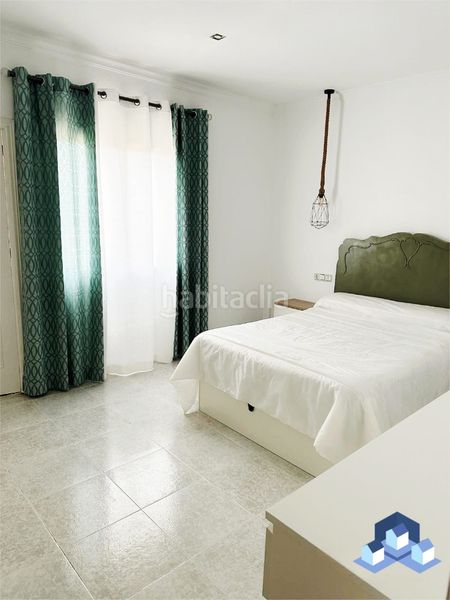 Foto c748c8ce-0396-4471-b4f4-340f311c2491. Xalet amb xemeneia aparcament a Purias Lorca