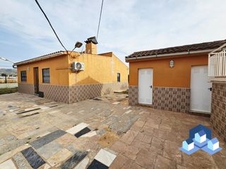 Xalet a Aguaderas. Chalet en aguaderas
