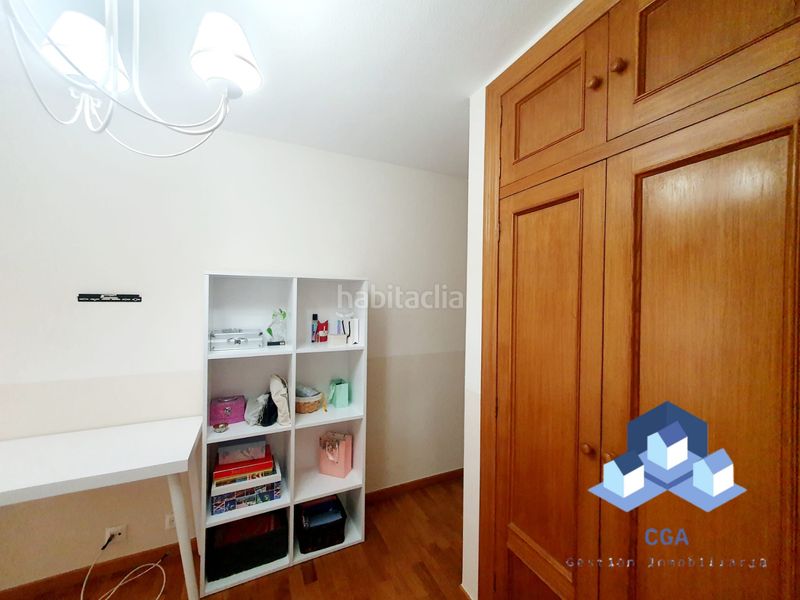 Foto ccc0ef84-f0b7-49bd-aeb4-fe04ee8485f3. Flat with heating parking in Santiago Lorca