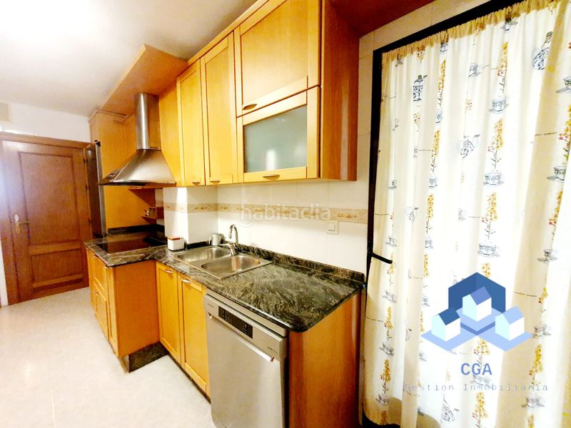 Foto ff5b1362-8f92-4418-8e9f-e18a2239c2b9. Flat with heating parking in Santiago Lorca