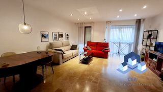 Appartement à San Mateo. Piso en el centro
