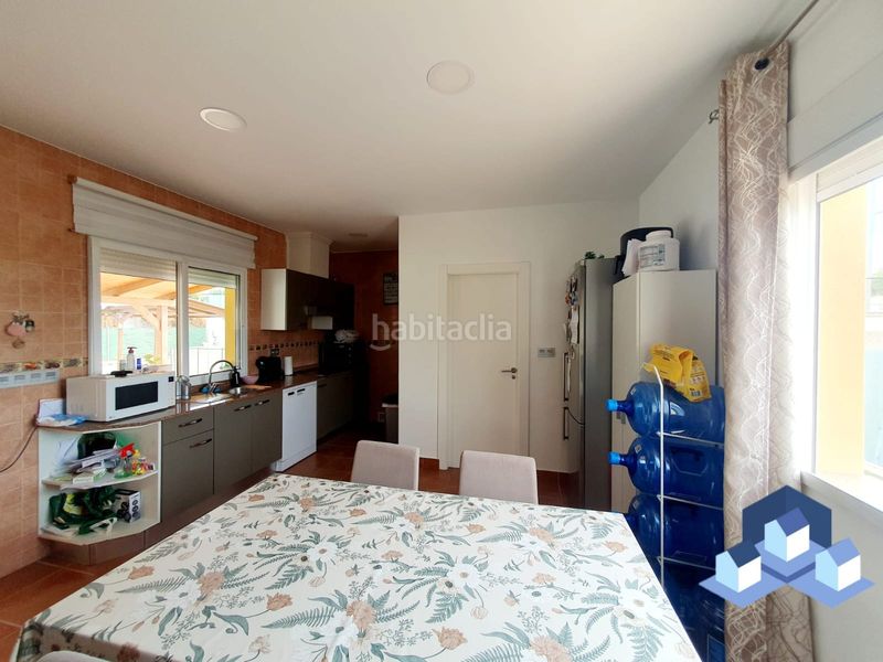 Foto 51b58d8c-5eb6-40a1-8de4-ed12ddbe9bc6. Chalet avec parking piscine dans Purias Lorca