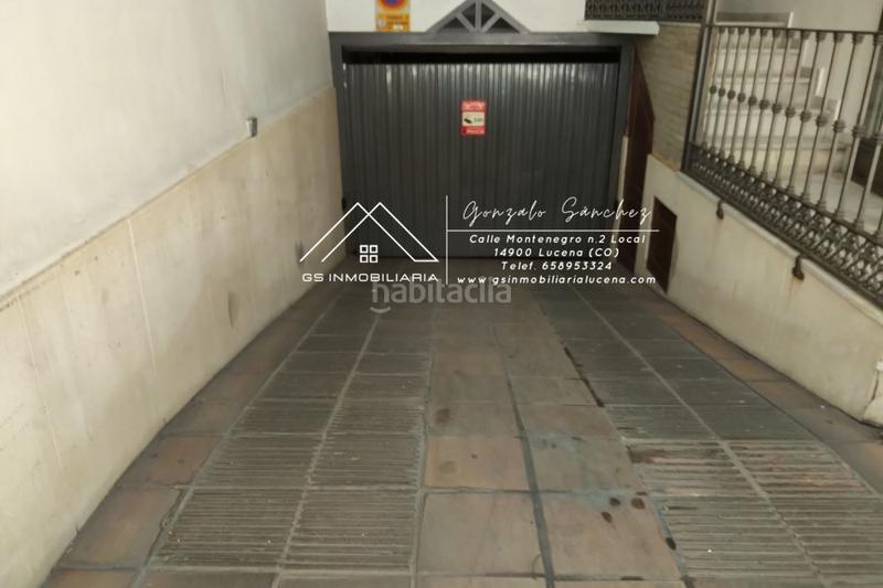 Foto 323d2a3b-c3d8-41a5-b5ae-ddc2a27de6bf. Aparcament cotxe a Centro Lucena