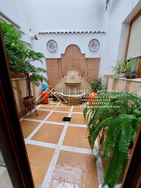 Foto 16c3a7af-a2b2-4946-8de4-2e5b19725a5e. Casa adossada a Centro Lucena