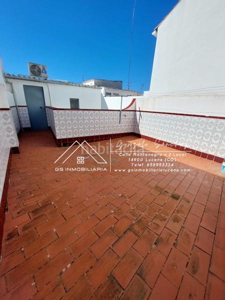Foto ada2b212-47ed-454c-8677-2b2a997e6c29. Casa adossada a Centro Lucena