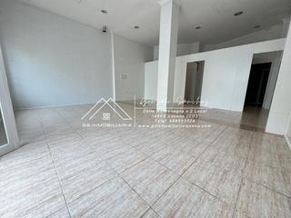 Local Comercial en El Carmen - La Barrera