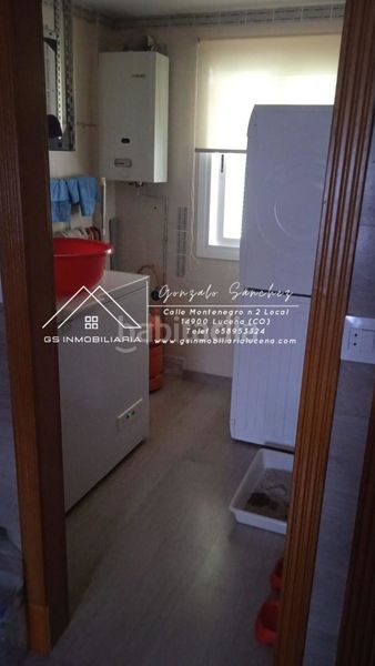 Foto a48c105d-07df-4b3d-b4ee-88f97fc60932. Casa adossada a Centro Lucena