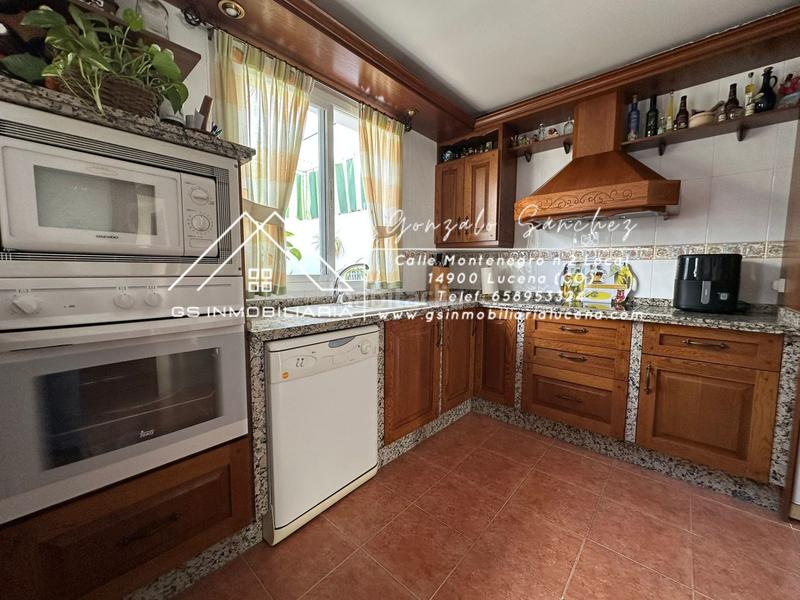 Foto 51419b3d-cc2b-4d09-a290-5a746ce01b68. Casa adosada en El Valle Lucena