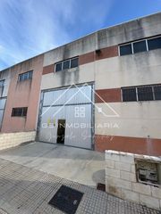 Capannone industriale in Baena