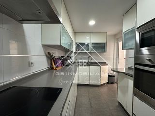 Pis a El Valle. Avenida del parque