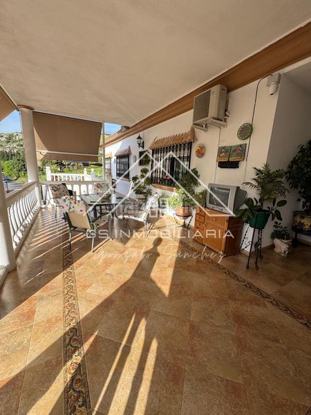 Foto b15e1113-32e7-4a8a-8682-d96d99ee3691. Casa amb calefacció a Cabra