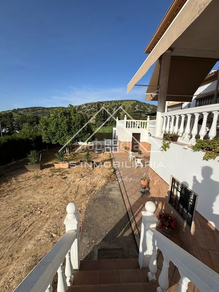 Foto bd5a82d8-3df8-4b7b-bdda-9a3694732897. Casa amb calefacció a Cabra