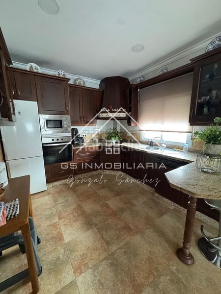 Foto f478603f-224a-43c2-b1e9-d6661ec02a29. Casa amb calefacció a Cabra